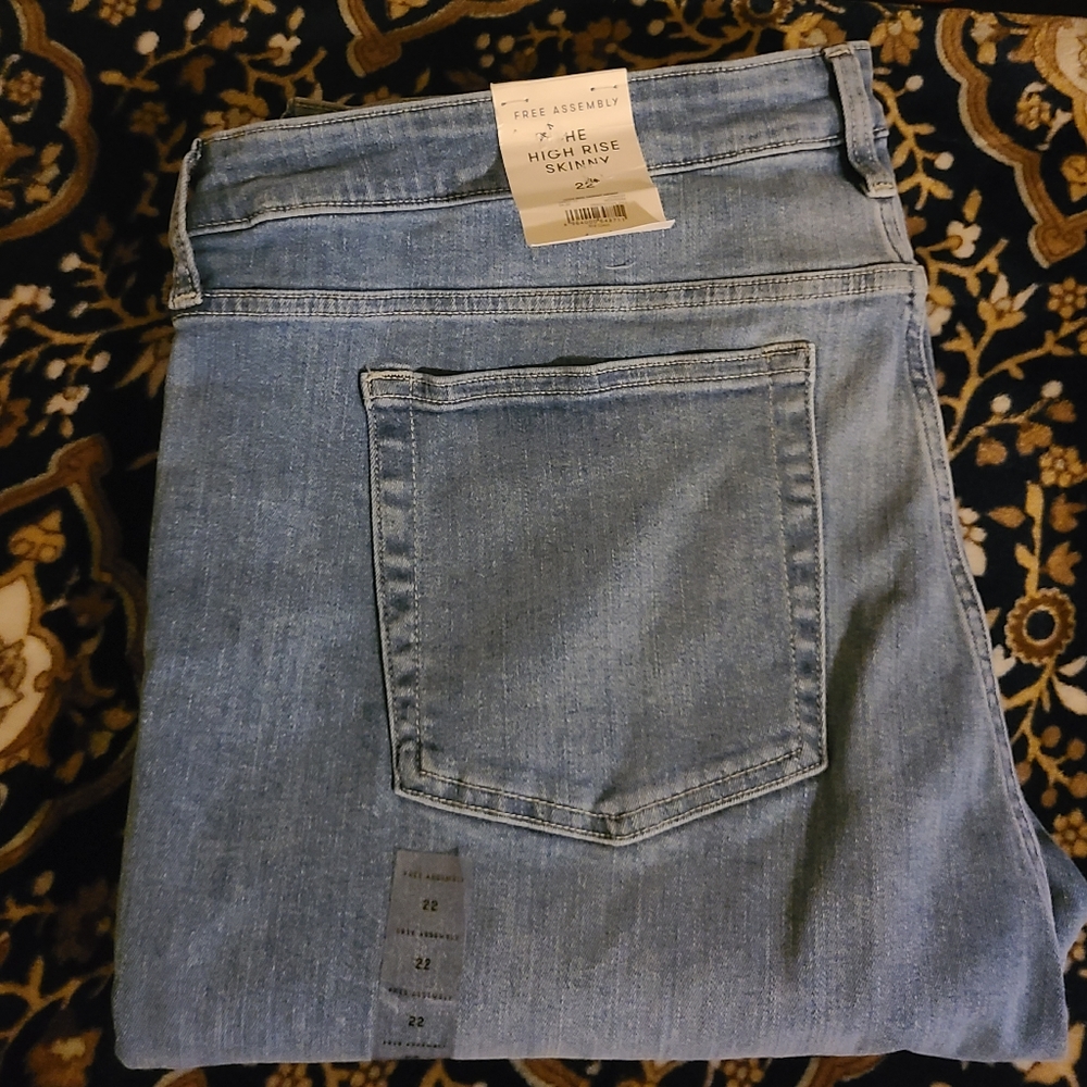 Free Assembly high rise skinny